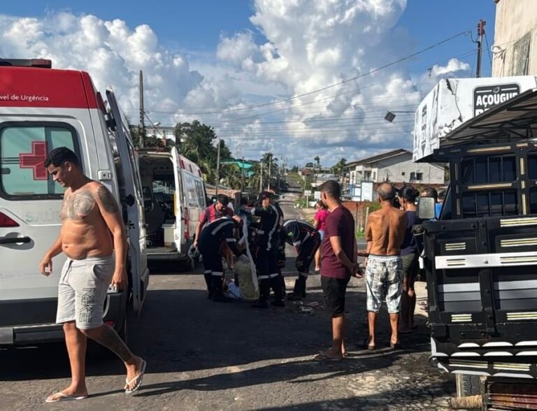 Acidente entre motocicletas deixa três feridos no bairro do alumínio