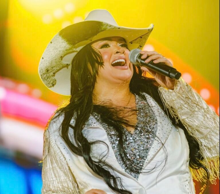 Klessinha é confirmada como atração do Festival da Farinha 2026 em Cruzeiro do Sul