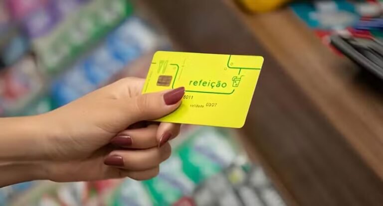 Vale-refeição dura apenas oito dias úteis no Acre em 2026, aponta pesquisa