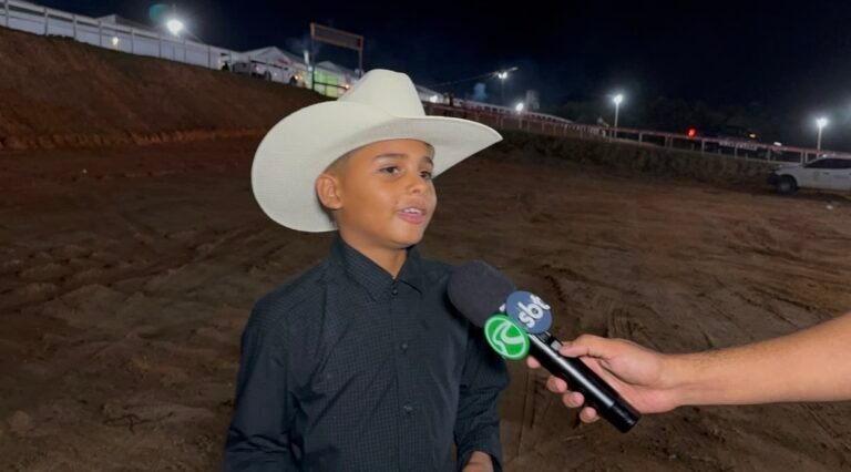 Aos 9 anos, Arthur Silva chama atenção na ExpoAcre Juruá ao manter tradição do campo