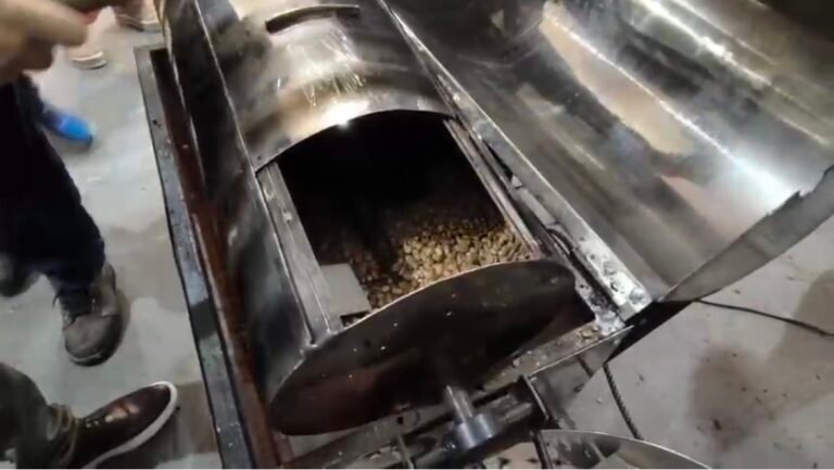 Máquina de torra de café produzida em Cruzeiro do Sul chama atenção na ExpoAcre Juruá