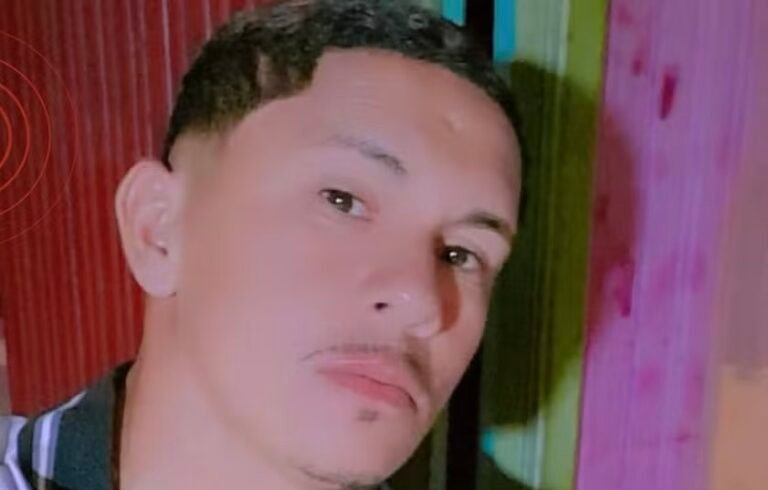 Atendente de farmácia é indiciada após morte de homem que recebeu injeção em Tarauacá