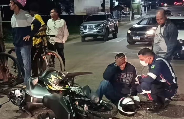 Colisão entre motos deixa três feridos no Calafate, em Rio Branco; gestante está entre as vítimas
