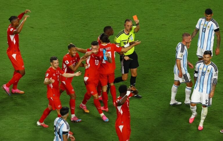 IFAB explica ‘regra Embolo’ que gerou polêmica envolvendo a Argentina na Copa