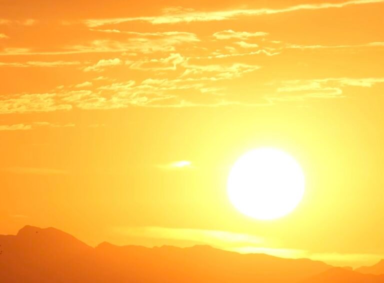Cruzeiro do Sul terá calor de até 36°C e possibilidade de chuva isolada nesta quarta-feira