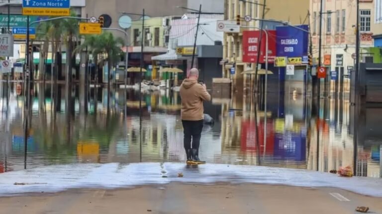 Defesa Civil alerta para temporais, granizo e risco de tornados no RS