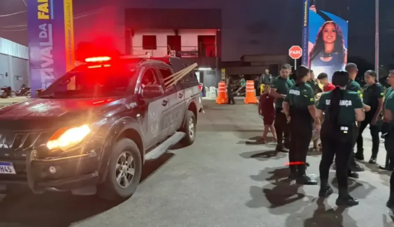 Dois homens são presos após confusão e segurança ficar ferido durante Festival da Farinha em Cruzeiro do Sul