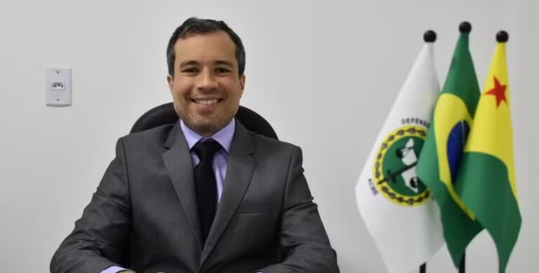 Defensor público Cássio de Holanda Tavares morre aos 49 anos em Rio Branco