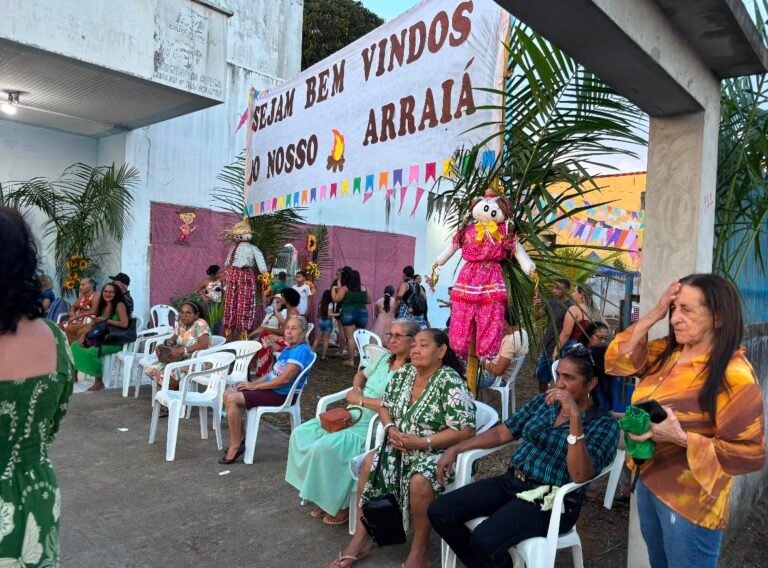 Arraiá reúne idosos em dia de festa, dança e integração no Centro de Convivência de Cruzeiro do Sul