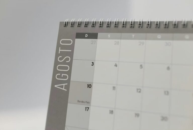 Agosto não terá feriado nacional, mas terá nove folgas em estados e capitais; veja onde