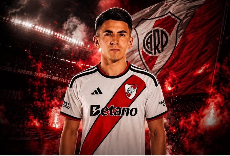 Thiago Almada pede R$ 2,9 milhões por mês e Flamengo desiste da contratação