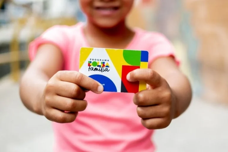 Pagamentos do Bolsa Família de agosto começam nesta terça-feira; veja o calendário