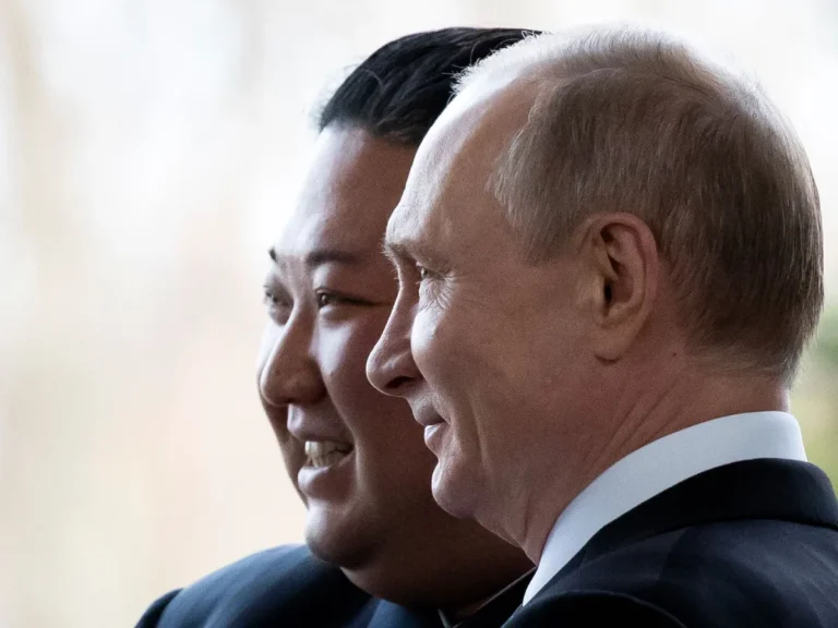 Coreia do Norte envia novos soldados e 400 operadores de drones à Rússia, diz Ucrânia
