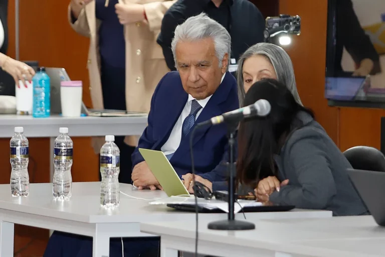 Ex-presidente do Equador Lenín Moreno é condenado a cinco anos por corrupção