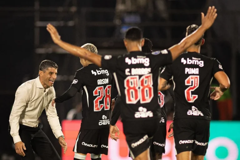 Vasco aguarda definição de adversário nas quartas da Sul-Americana nesta quarta-feira