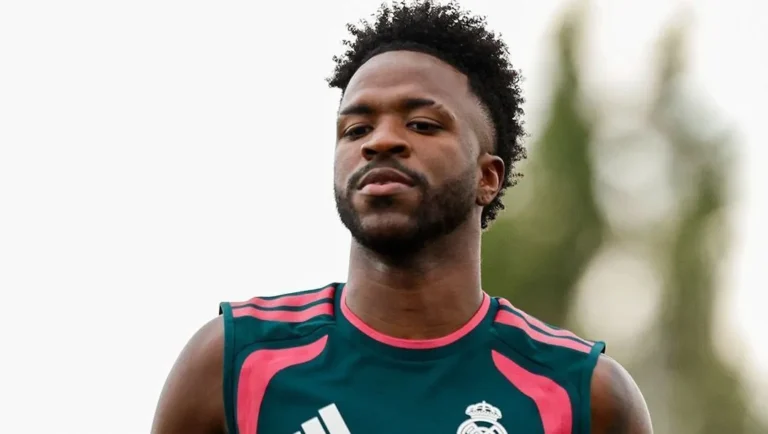 Jornal revela exigências de Vini Jr. para renovar com o Real Madrid