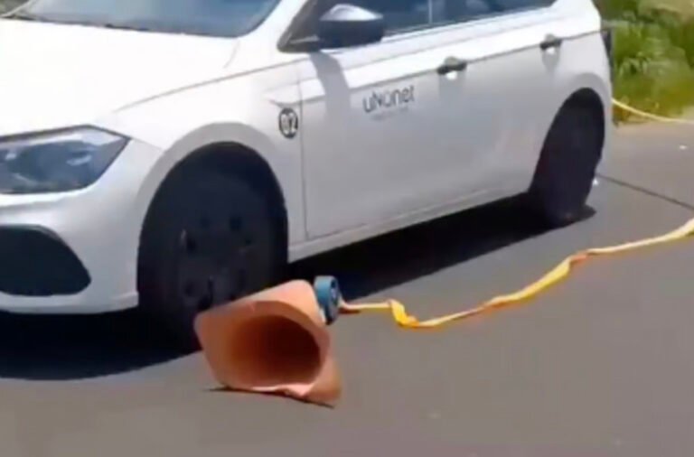 Cone de sinalização derrete durante calor de 38°C em Cruzeiro do Sul