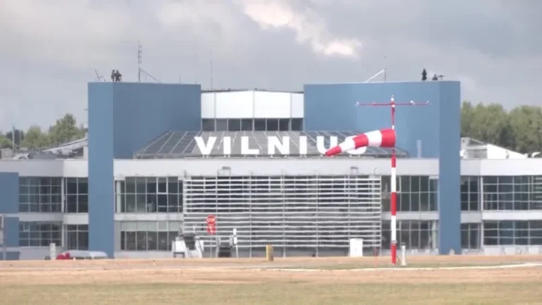 Lituânia confunde pássaros com drones e aciona caças da Otan