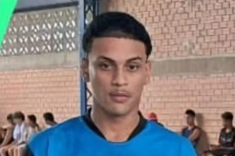 Jovem é executado a tiros na frente da mãe um dia após receber ameaças em Rondônia