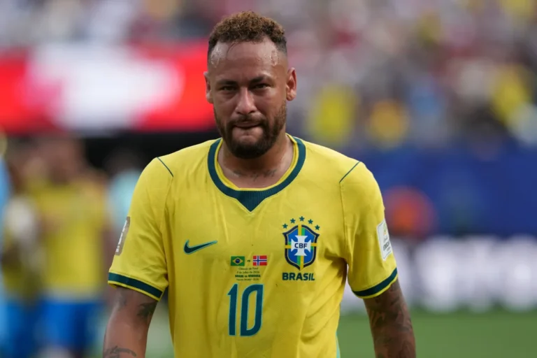 Após empate com a Austrália, torcedores pedem retorno de Neymar à Seleção Brasileira