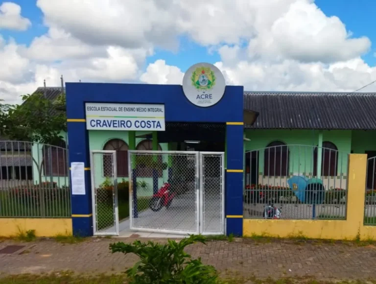 Escola Craveiro Costa, em Cruzeiro do Sul, classifica três alunos para final nacional de olimpíada