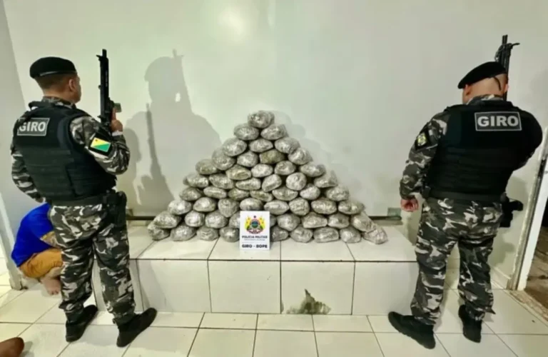 PM apreende 55,6 quilos de skank em residência em Rio Branco