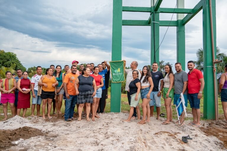 Mâncio Lima entrega 19º sistema de abastecimento de água na zona rural