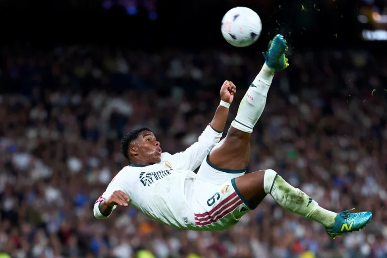 Endrick comemora primeira titularidade no Real Madrid sob comando de Mourinho e diz estar “em casa”