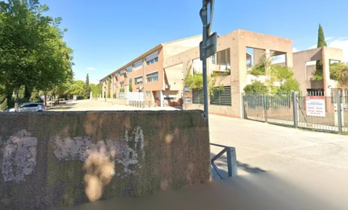 foto-escola-franca-tiros