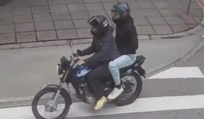 motoqueiros-fugindo-apos-assalto-em-florianopolis