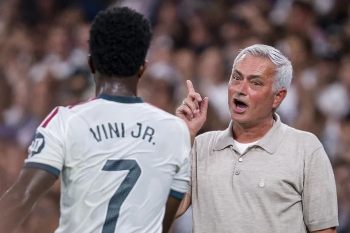 mourinho-vini-jr-real-madrid (1)